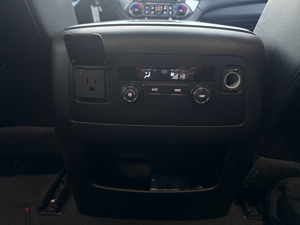 Used 2019 Chevrolet Tahoe LT image 26
