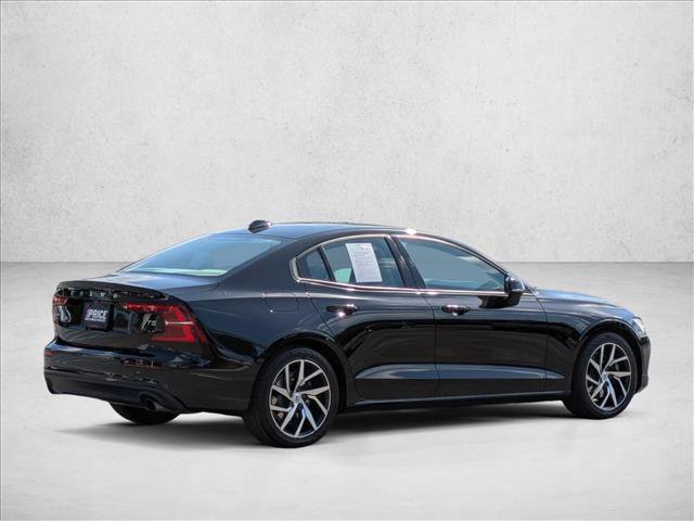 Used 2019 Volvo S60 T5 Momentum image 5