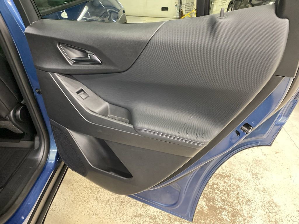 New 2026 Chevrolet Equinox LT w/ Convenience Package II AWD/4WD image 24