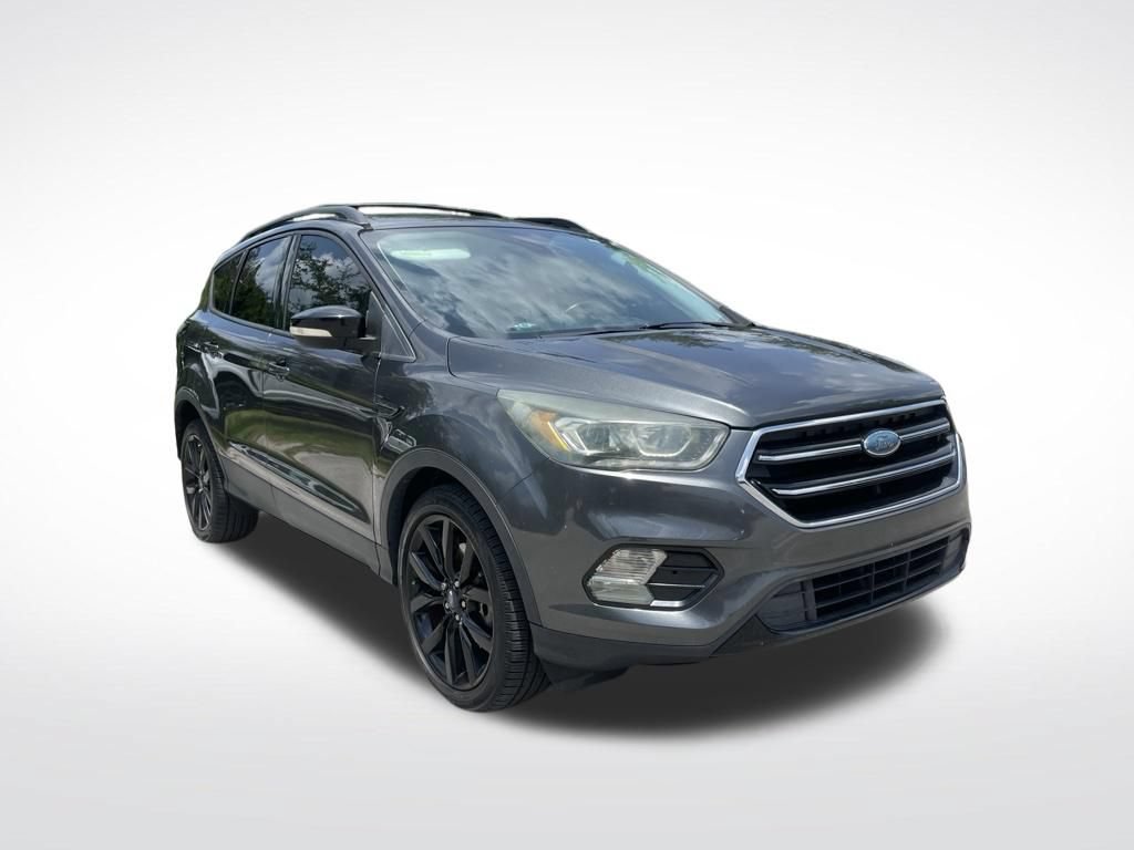 Used 2017 Ford Escape Titanium FWD image 2