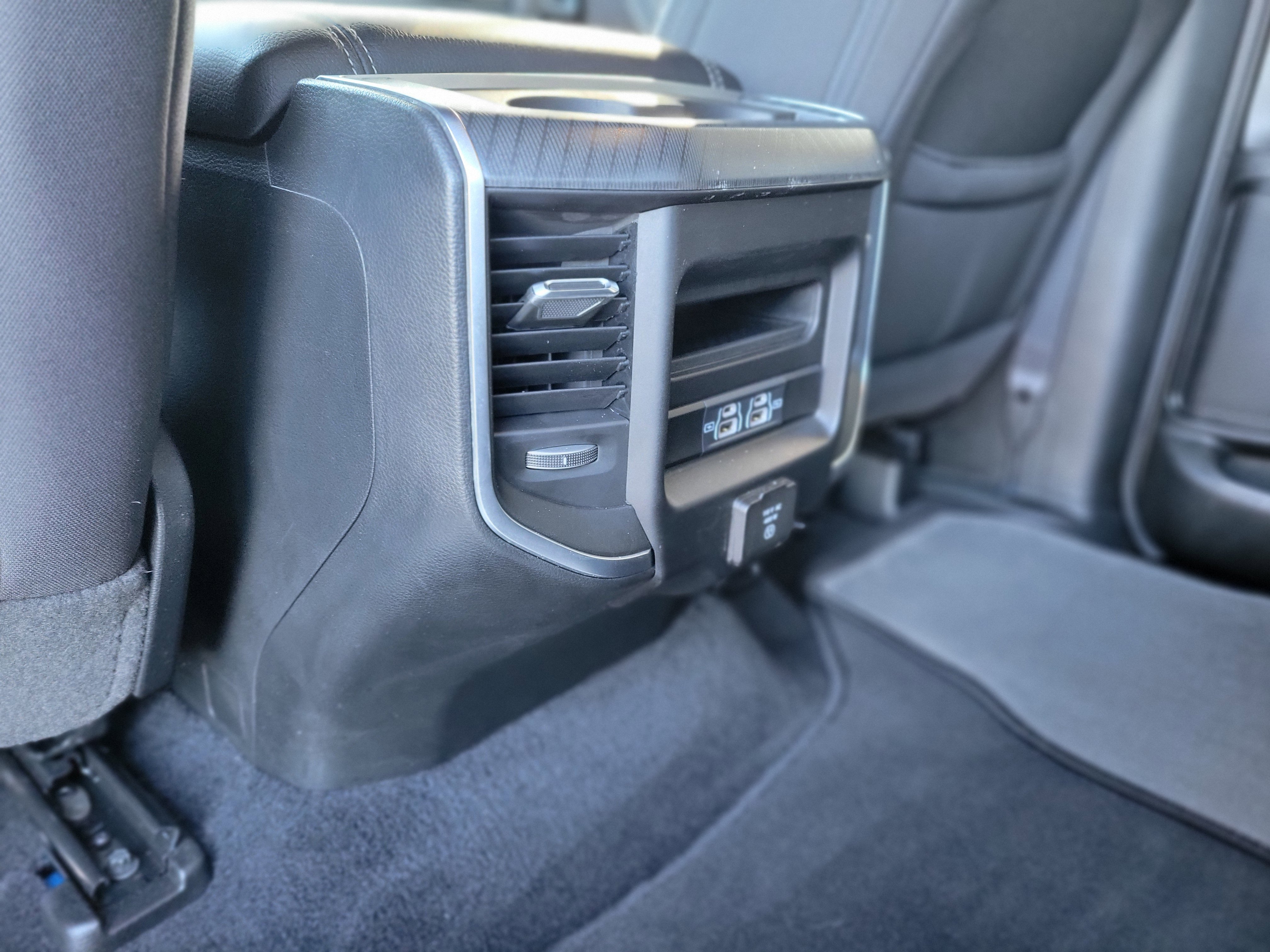 Used 2025 RAM 1500 Big Horn image 37