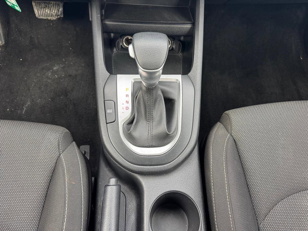 Used 2022 Kia Forte LXS image 15