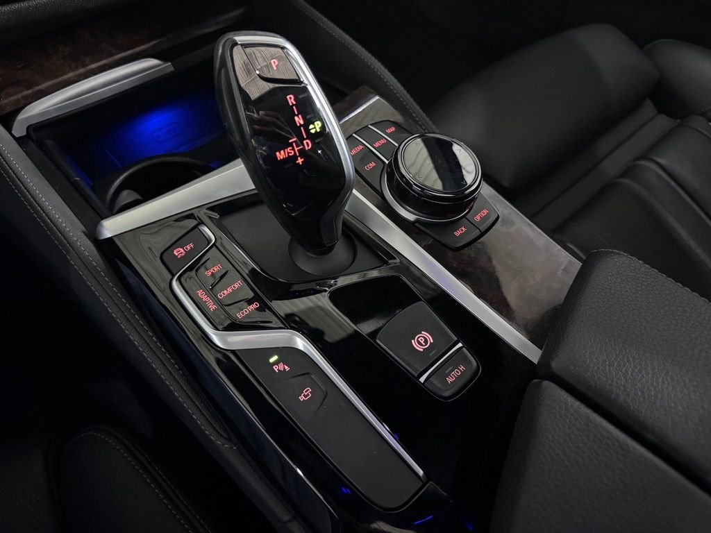 Used 2019 BMW M550i xDrive AWD/4WD image 39