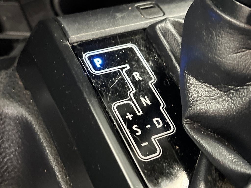 Used 2016 Toyota Tacoma SR image 35