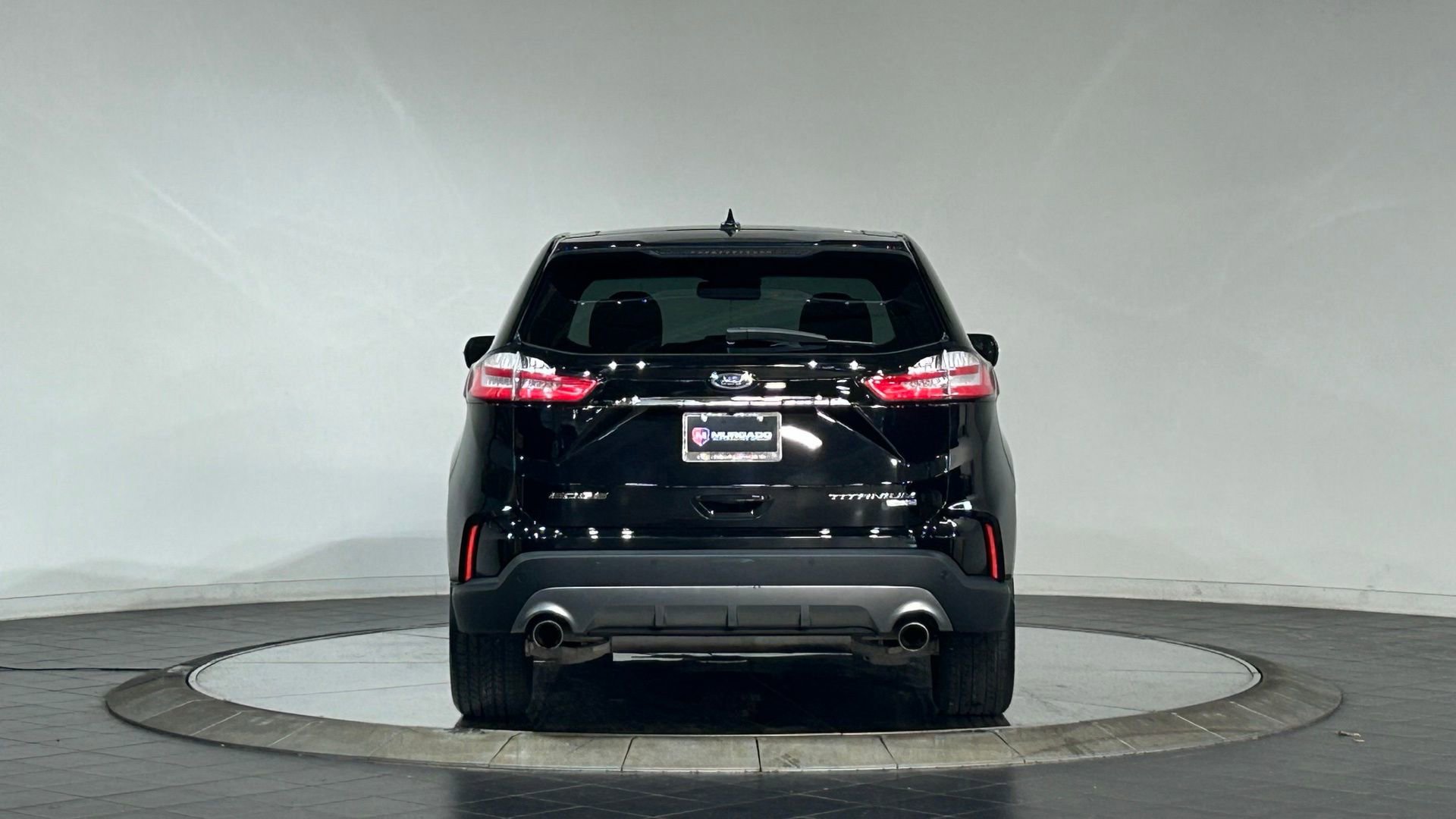 Used 2019 Ford Edge Titanium AWD/4WD image 8