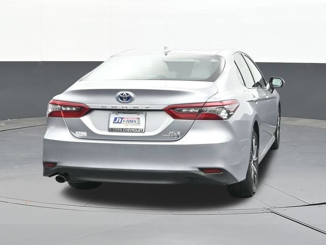 Used 2024 Toyota Camry XLE FWD image 13