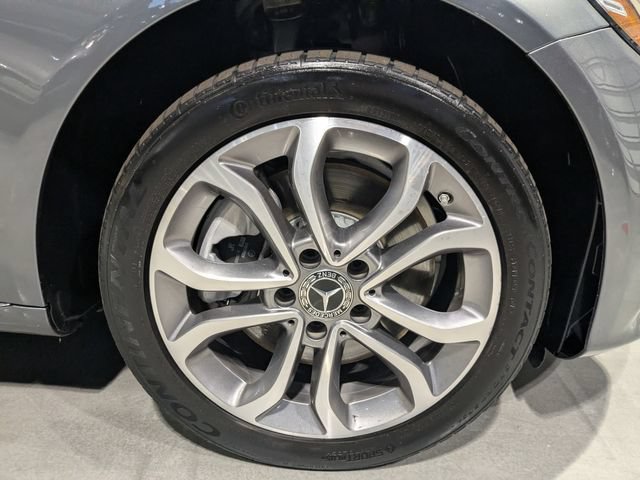 Used 2017 Mercedes-Benz C 300 4MATIC Sedan image 18
