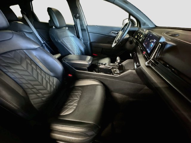 Certified 2024 Kia Sportage X-Line w/ X-Line Premium Package AWD/4WD image 29
