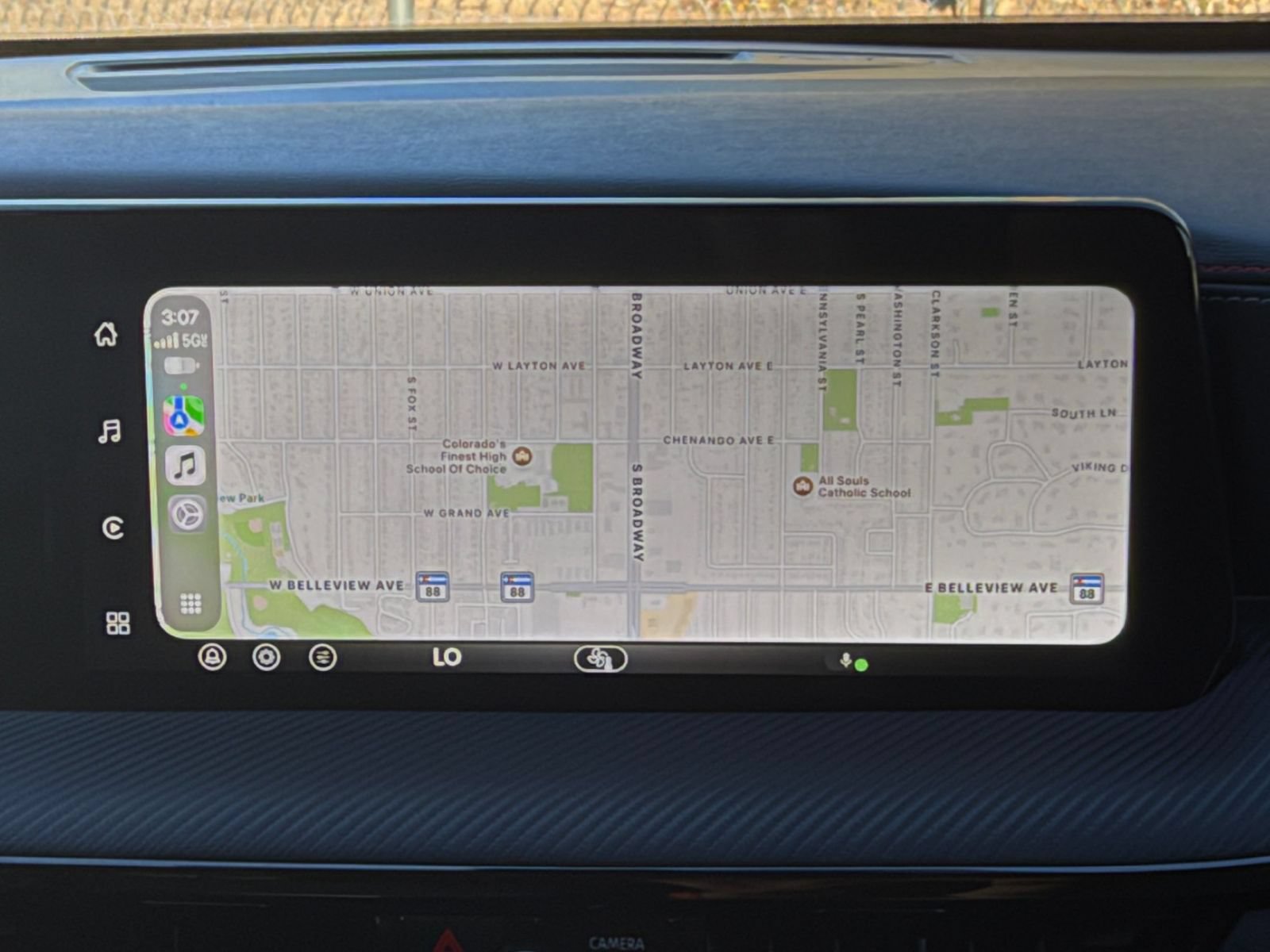 Used 2026 Nissan Kicks SR FWD image 19