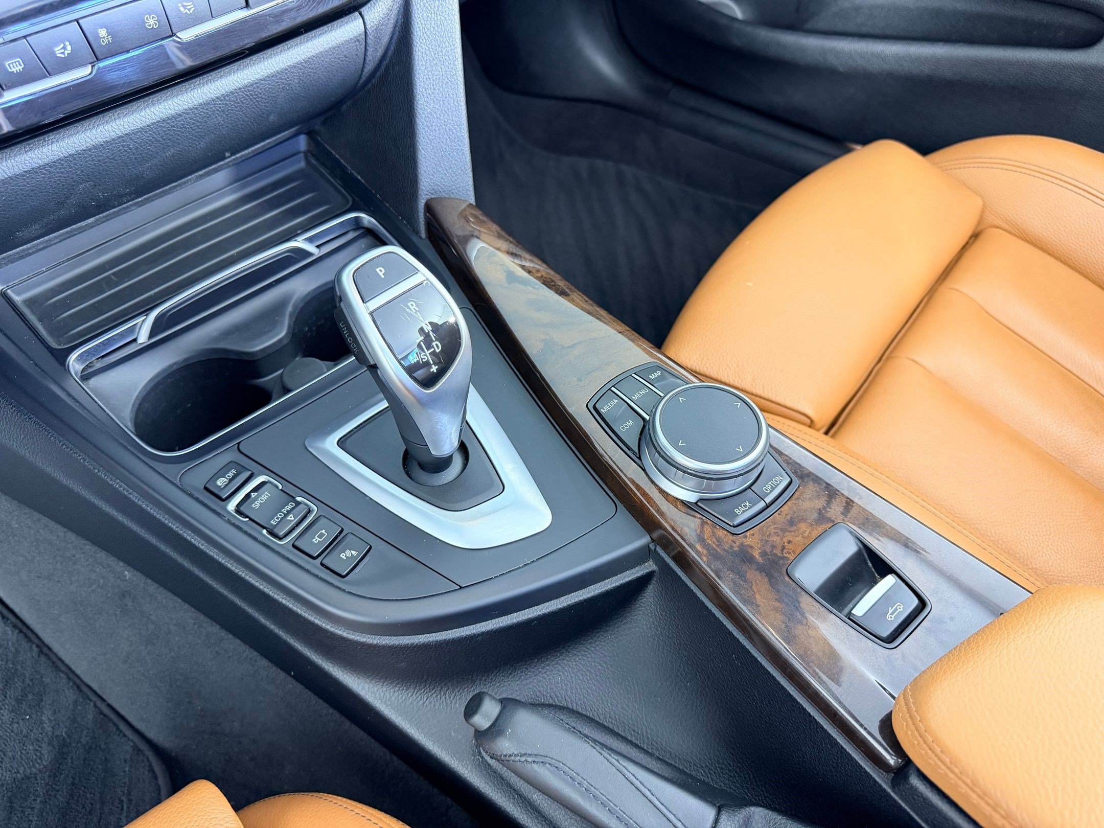 Used 2020 BMW 430i Convertible w/ M Sport Package RWD image 15