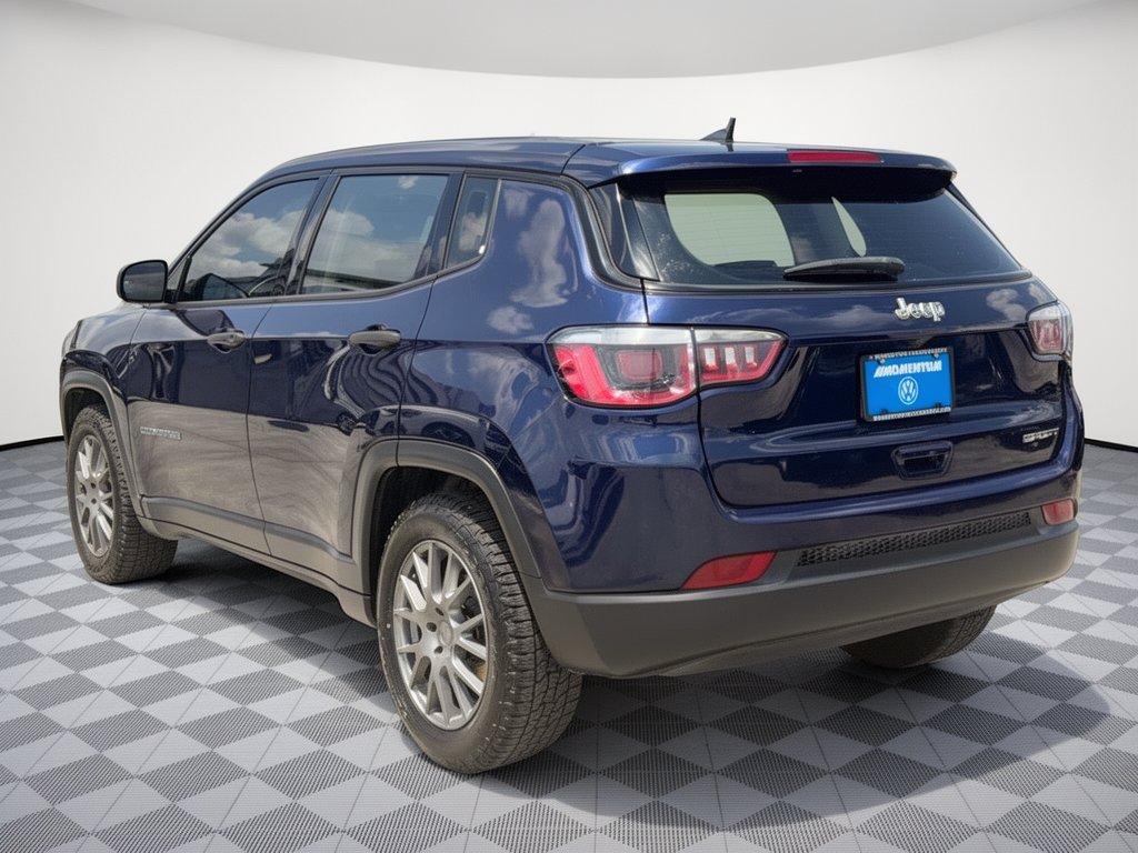 Used 2019 Jeep Compass Sport FWD image 3