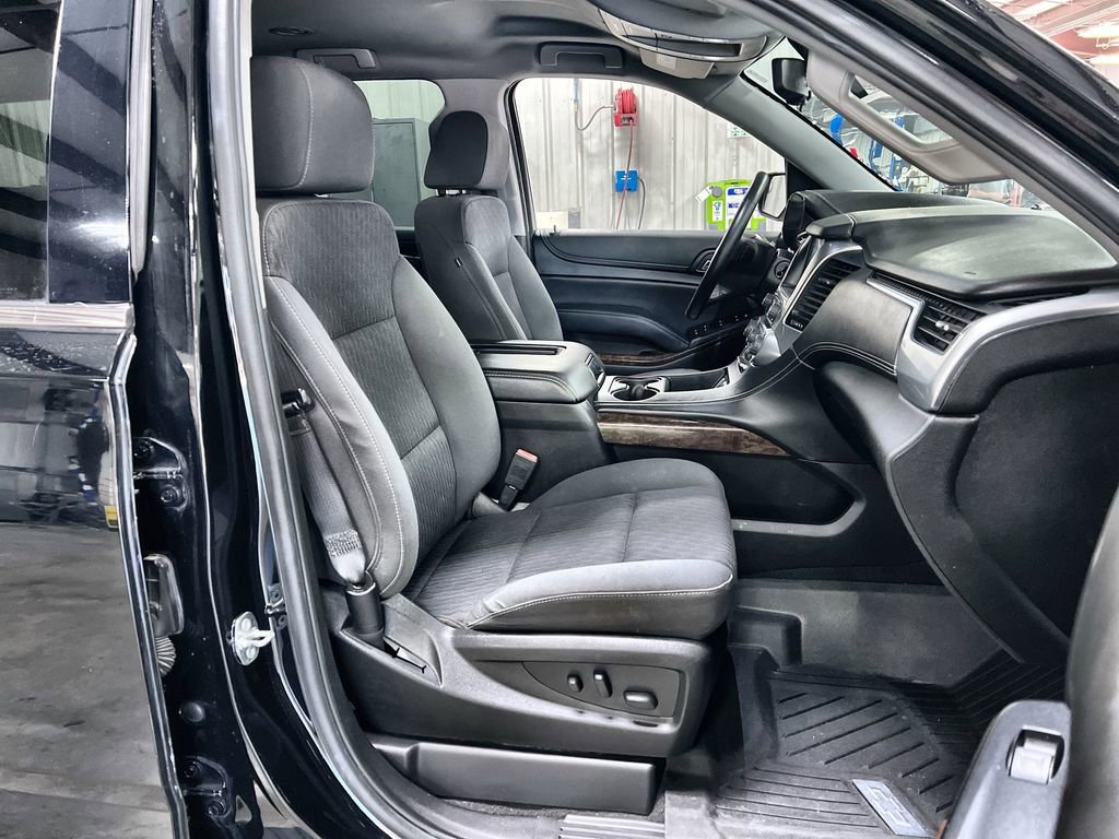 Used 2020 Chevrolet Tahoe LS image 25
