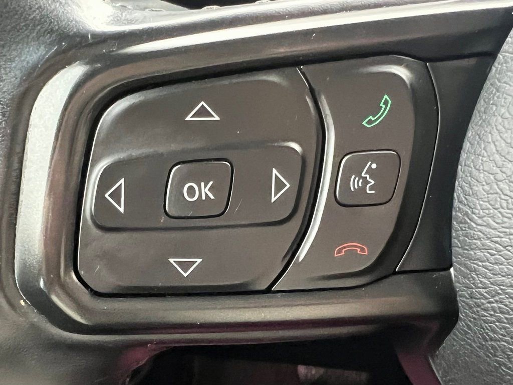 Used 2021 Jeep Gladiator Sport image 6