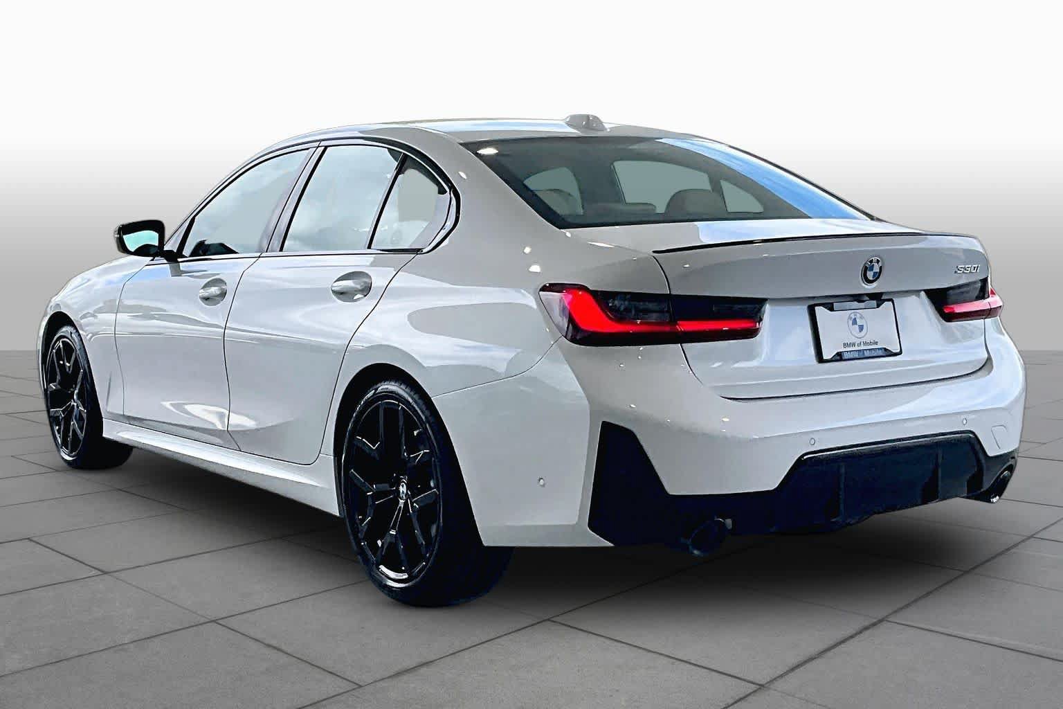 New 2026 BMW 330i Sedan w/ M Sport Package RWD image 12
