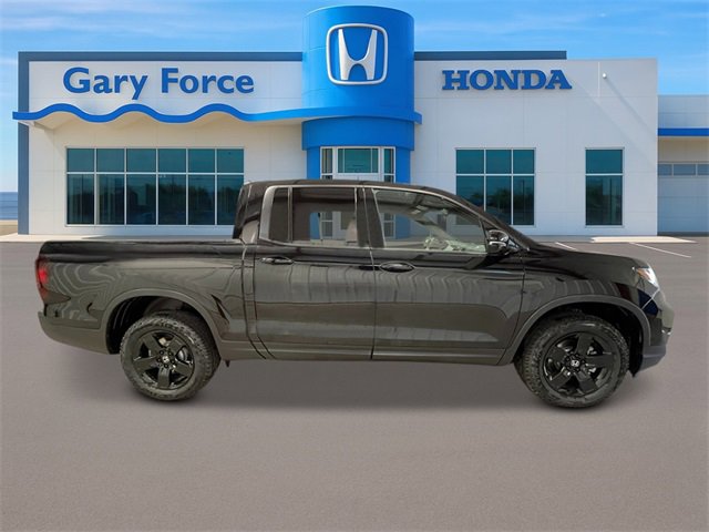 New 2026 Honda Ridgeline Black Edition image 7