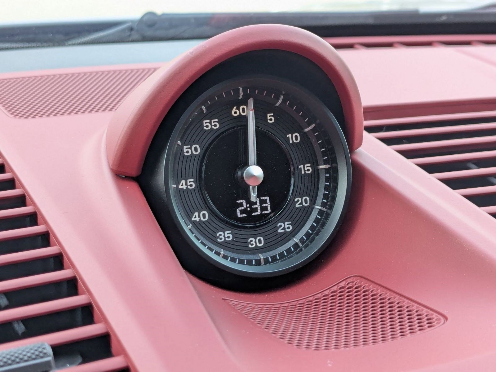 Used 2025 Porsche 911 Carrera S image 21