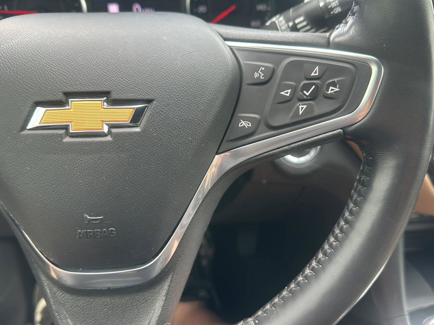 Used 2022 Chevrolet Equinox Premier AWD/4WD image 29