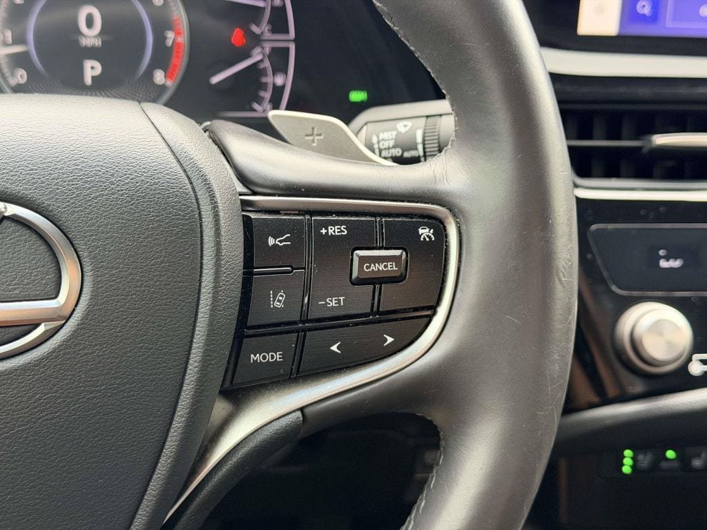 Used 2024 Lexus ES 350 w/ Premium Package FWD image 23