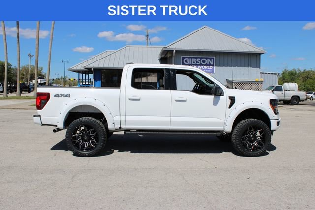 Used 2024 Ford F150 XLT w/ XLT Black Appearance Package image 13