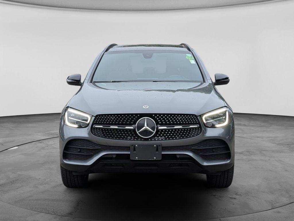 Used 2020 Mercedes-Benz GLC 300 4MATIC image 2