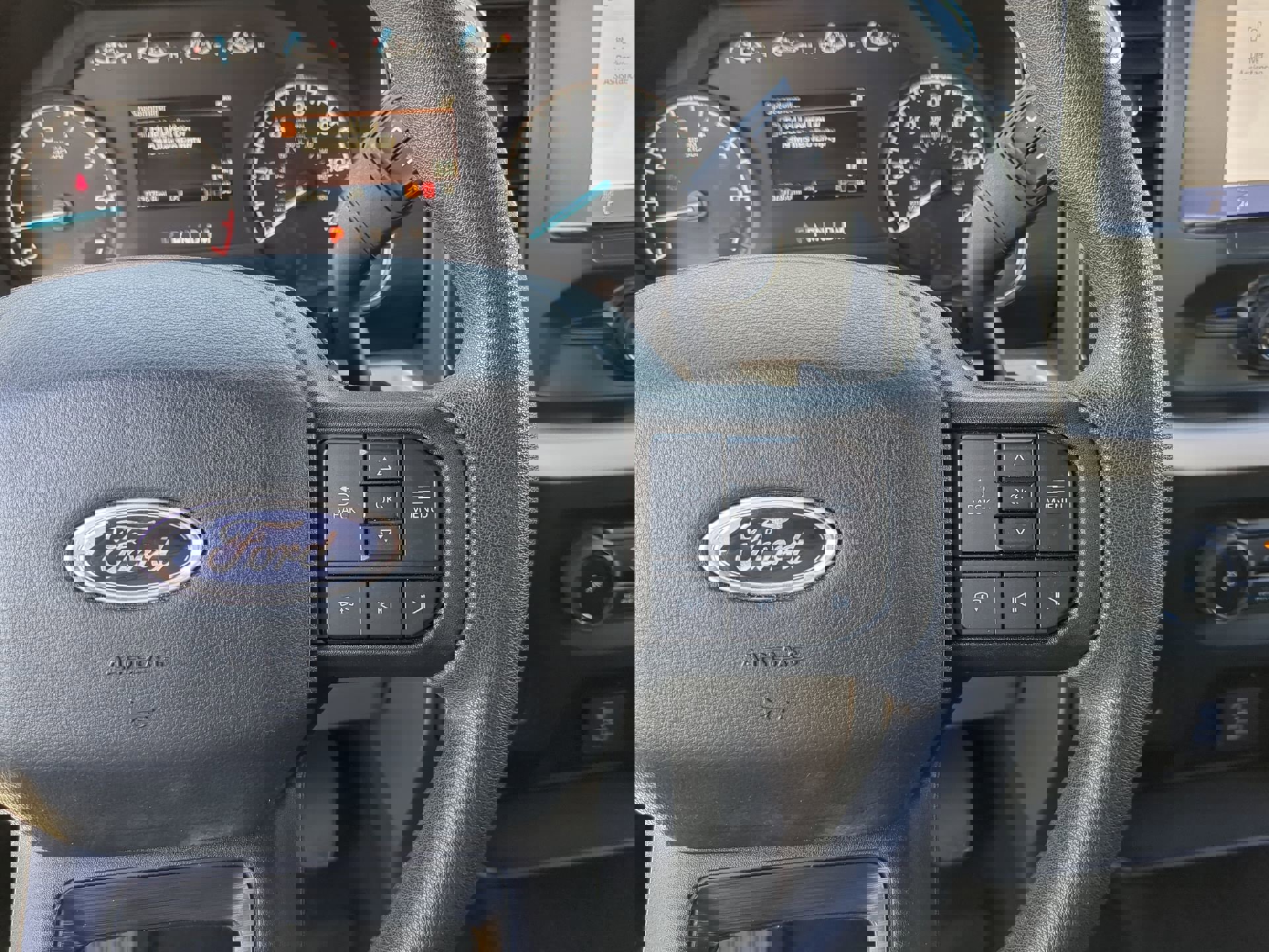 Used 2021 Ford F150 XLT image 31