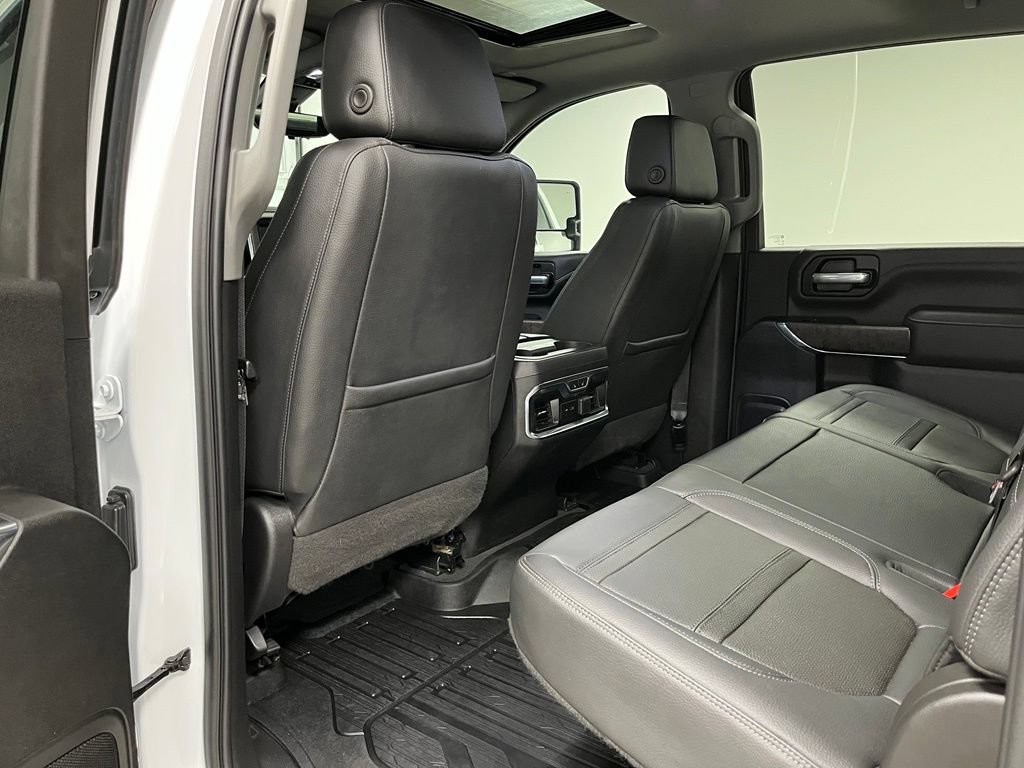 Used 2021 GMC Sierra 3500 Denali w/ Denali Ultimate Package AWD/4WD image 41