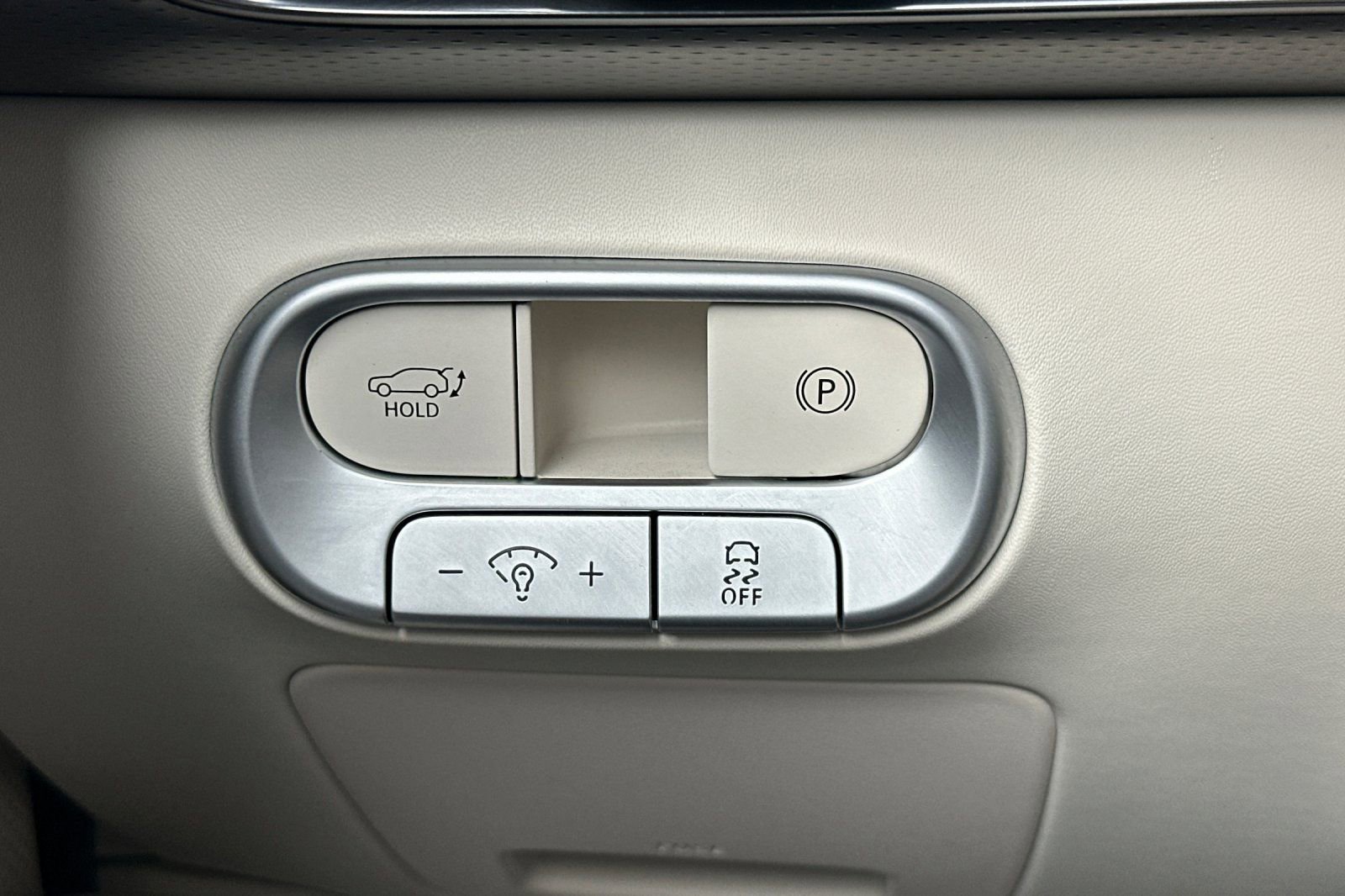 Used 2023 Genesis GV60 Advanced image 36