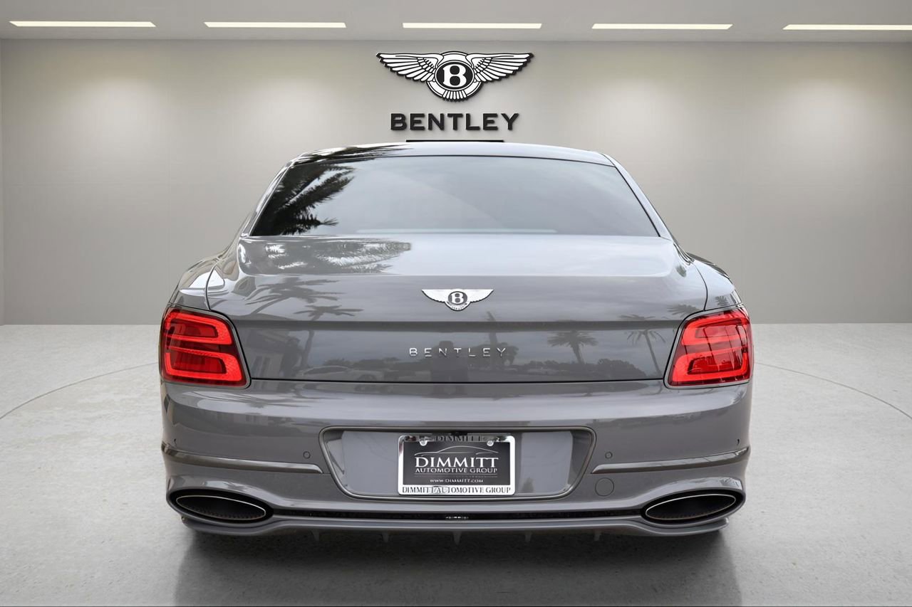 New 2025 Bentley Flying Spur Plug-In Hybrid image 6
