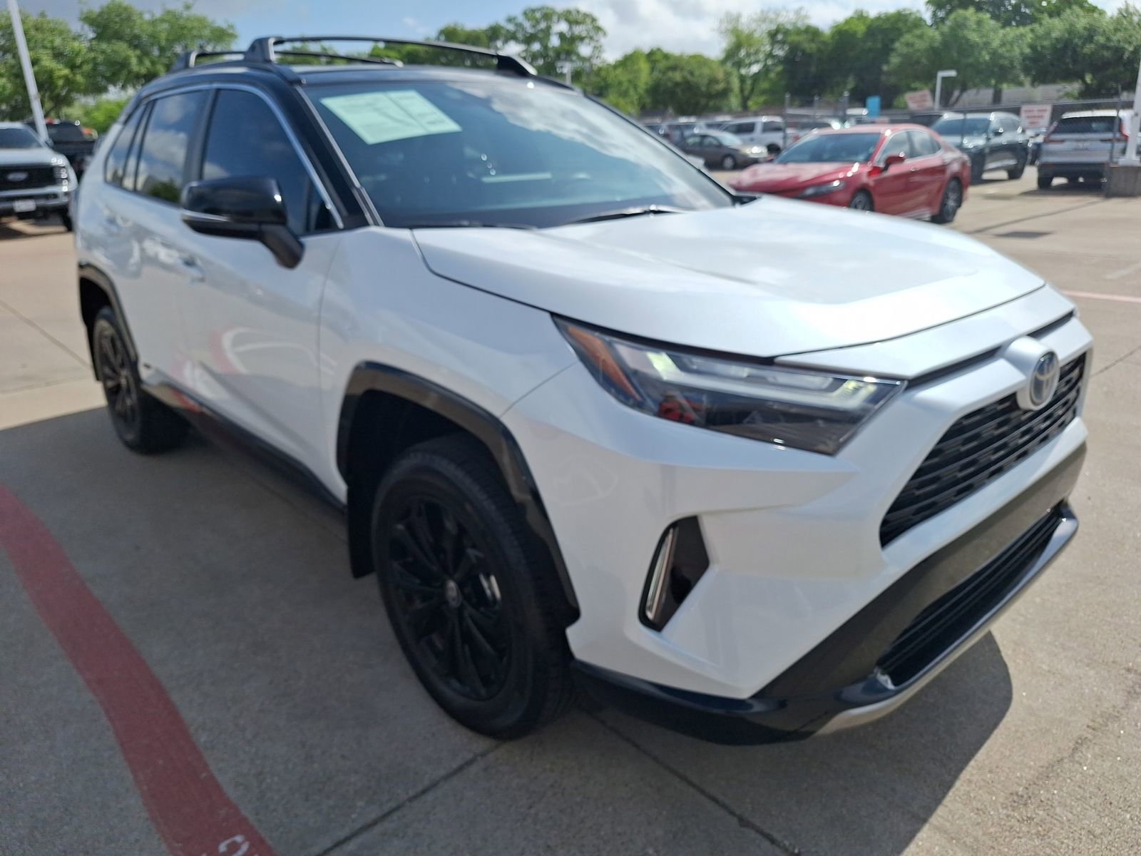 Used 2024 Toyota RAV4 XSE image 8