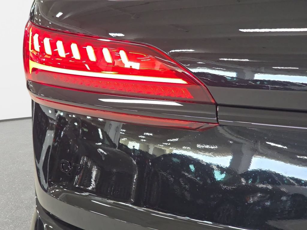 New 2026 Audi Q7 2.0T Premium Plus AWD/4WD image 19