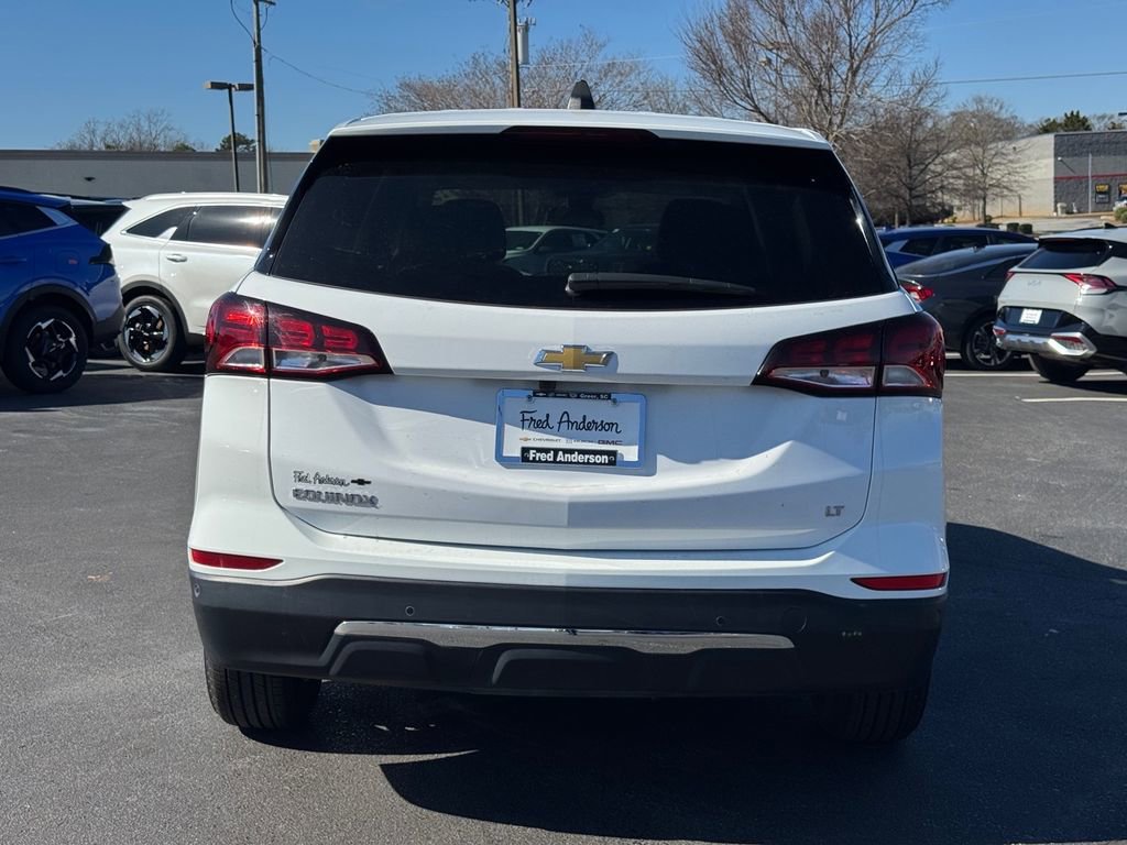 Used 2024 Chevrolet Equinox LT image 4