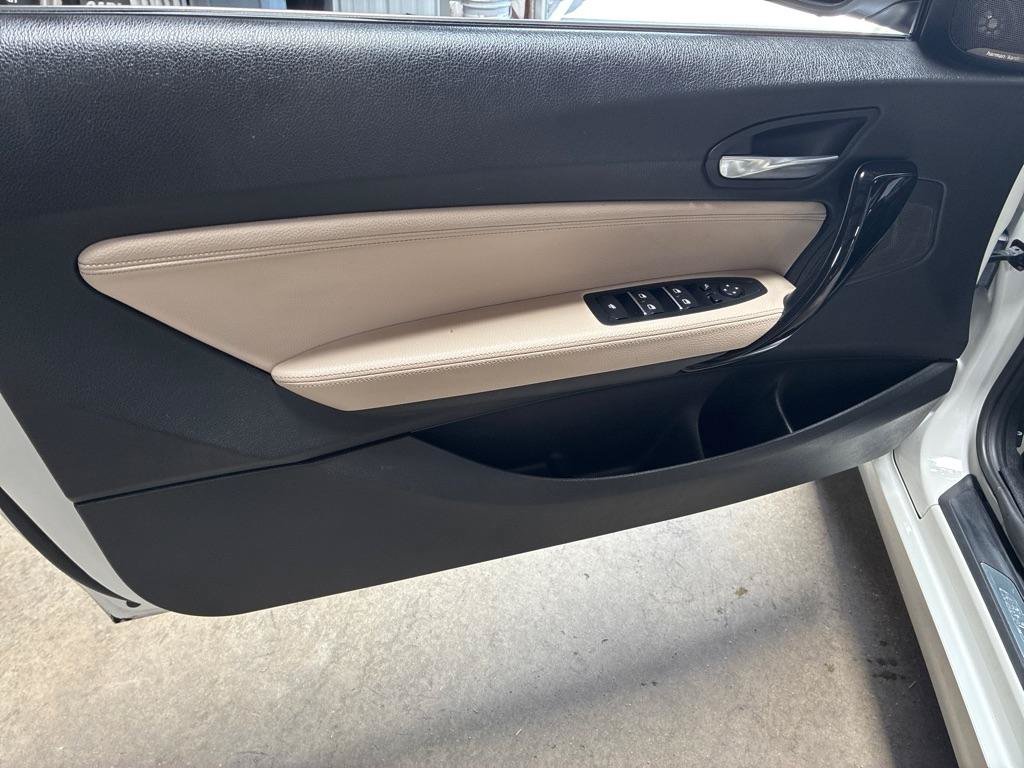 Used 2018 BMW 230i Convertible RWD image 27