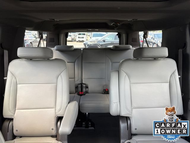 Used 2022 Chevrolet Suburban Z71 w/ Luxury Package AWD/4WD image 5