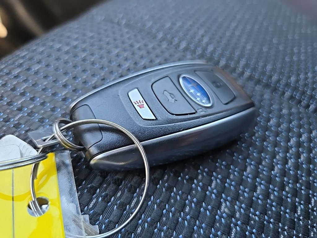 Used 2025 Subaru Forester Premium AWD/4WD image 14