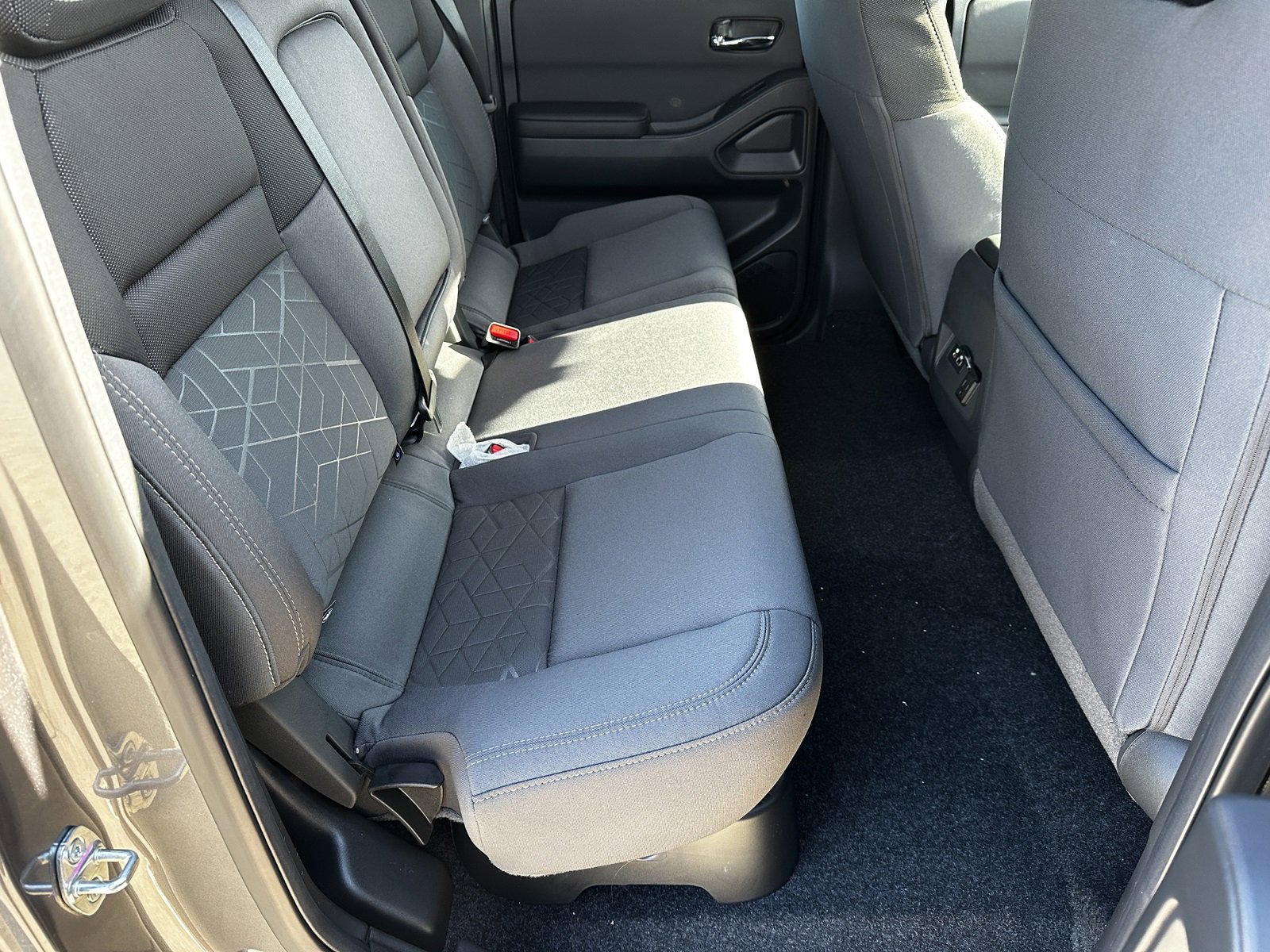 New 2026 Nissan Frontier SV w/ SV Convenience Package image 15