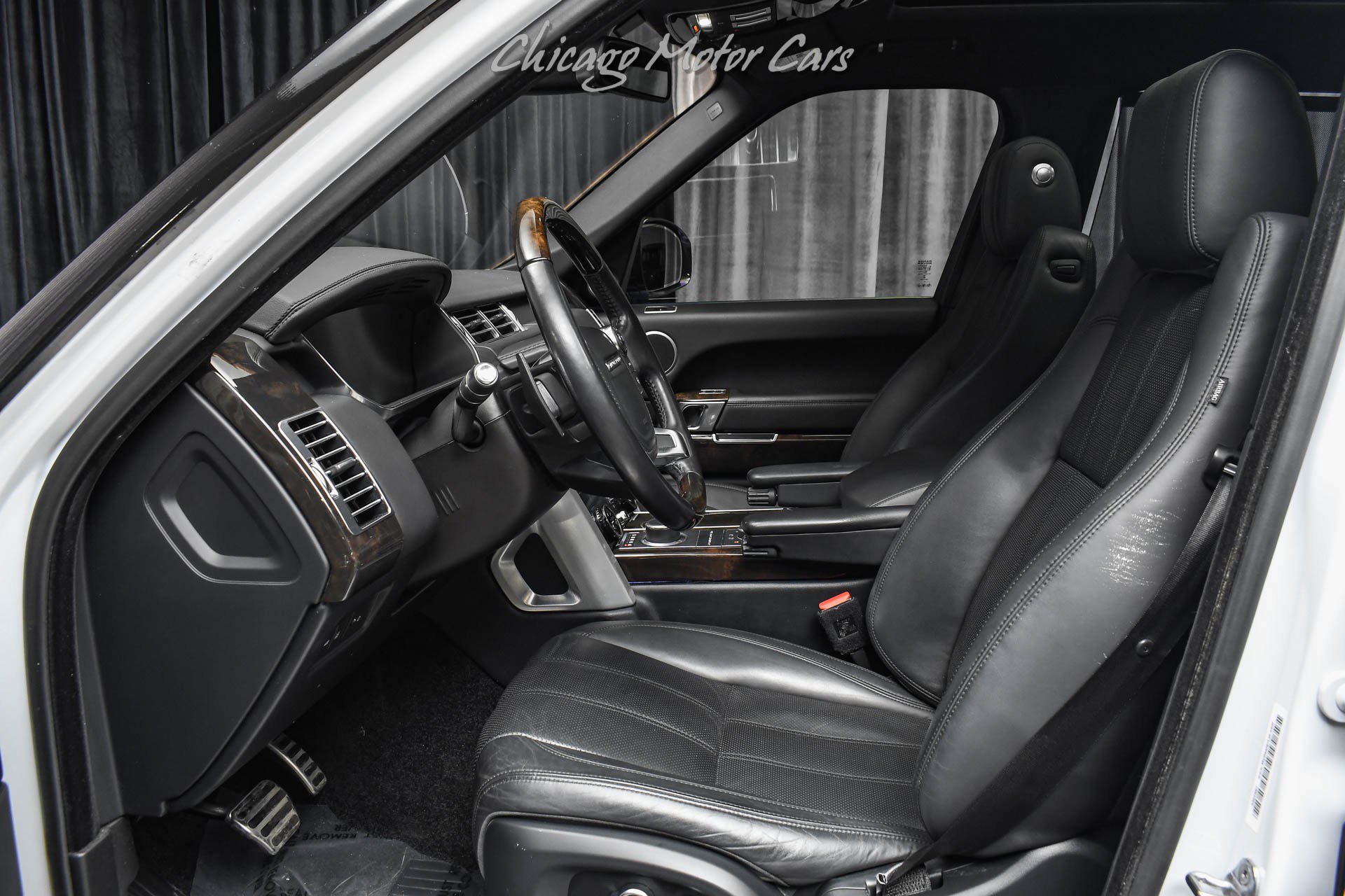 Used 2016 Land Rover Range Rover Long Wheelbase Supercharged image 24