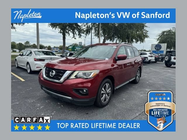 Used 2019 Nissan Pathfinder SV FWD image 1