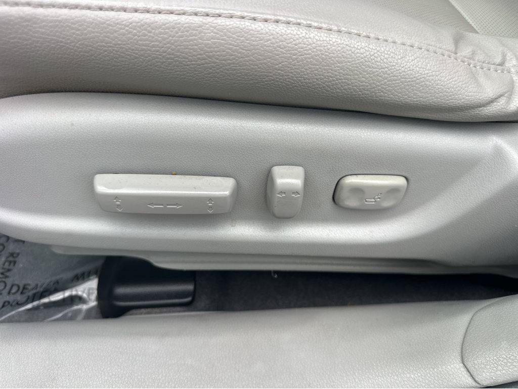 Used 2018 Acura RDX w/ Tech & AcuraWatch Plus Pack FWD image 32