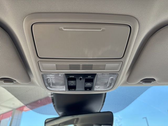 Used 2026 Honda Odyssey Touring image 18