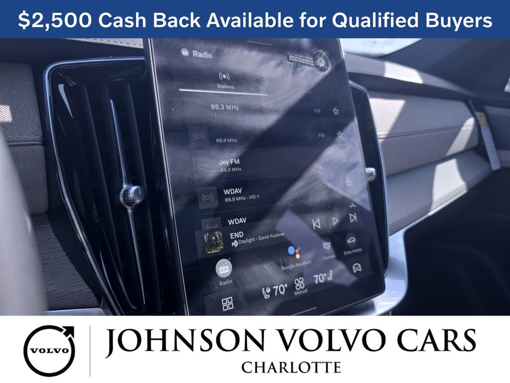New 2026 Volvo XC90 B6 Plus w/ Protection Package Premier image 22
