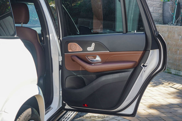 Used 2024 Mercedes-Benz GLS 450 4MATIC image 62