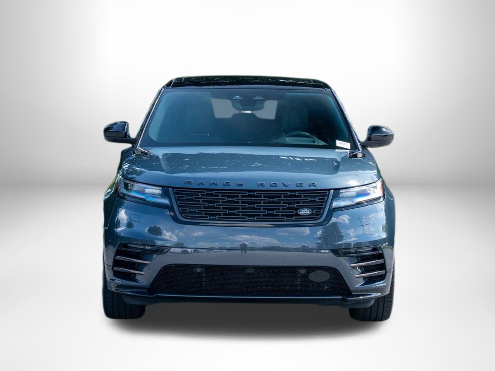Used 2024 Land Rover Range Rover Velar Dynamic HSE AWD/4WD image 2