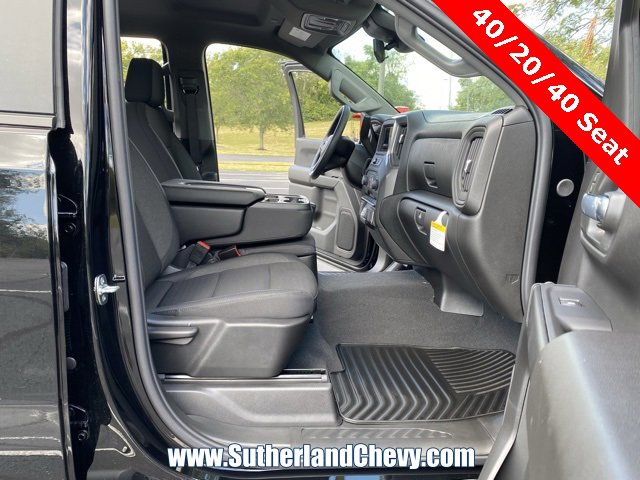 New 2026 Chevrolet Silverado 1500 Custom w/ Turbomax Blackout Package image 23