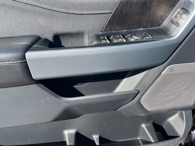 Used 2023 Ford F150 Lariat w/ Equipment Group 502A High image 19