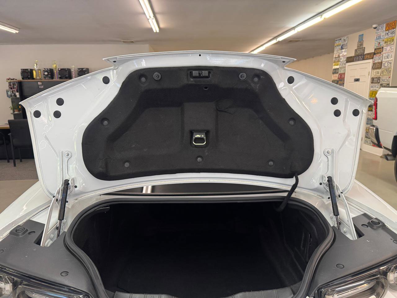 Used 2021 Chevrolet Camaro SS RWD image 22