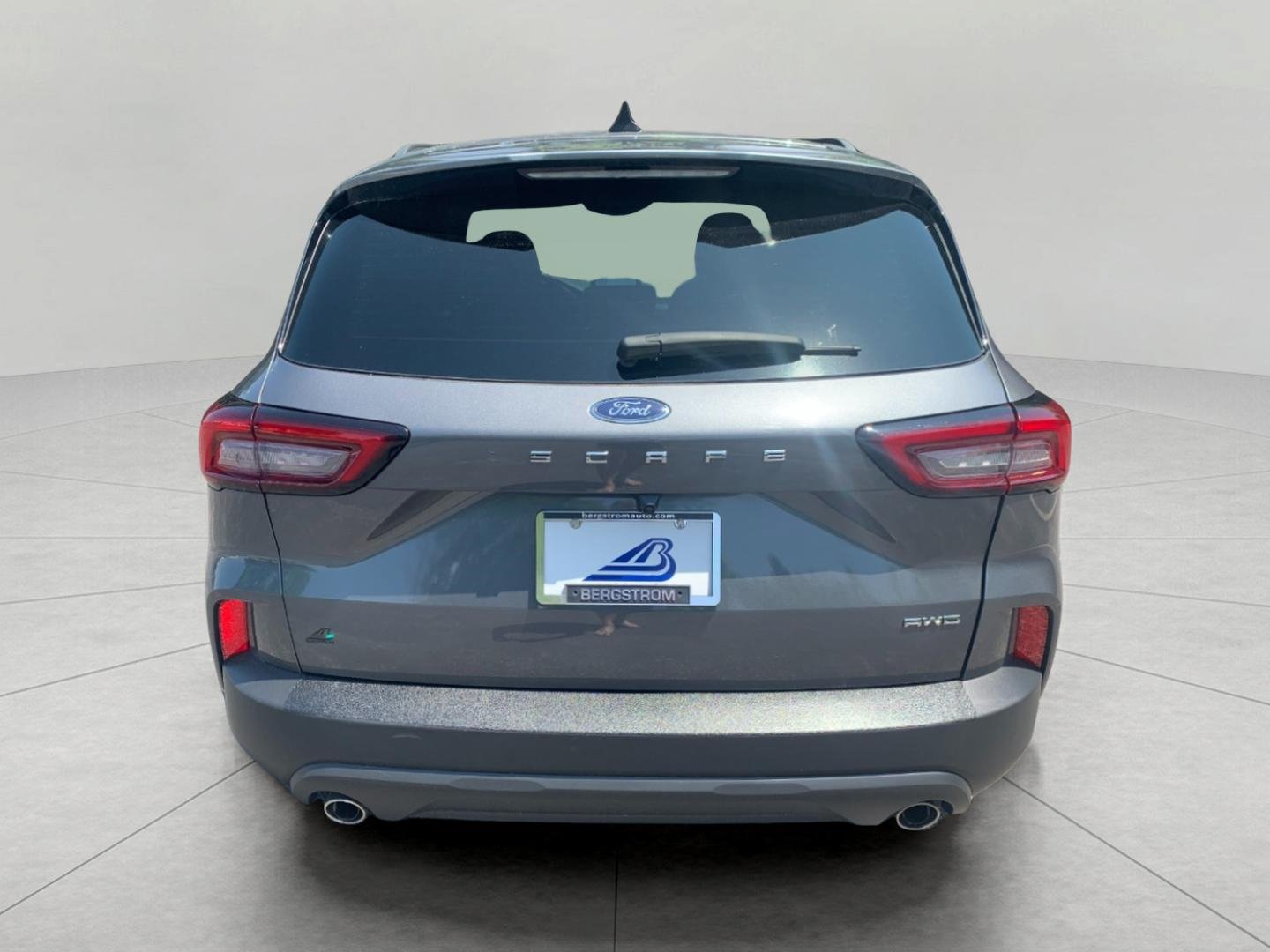 Used 2025 Ford Escape ST-Line AWD/4WD image 18