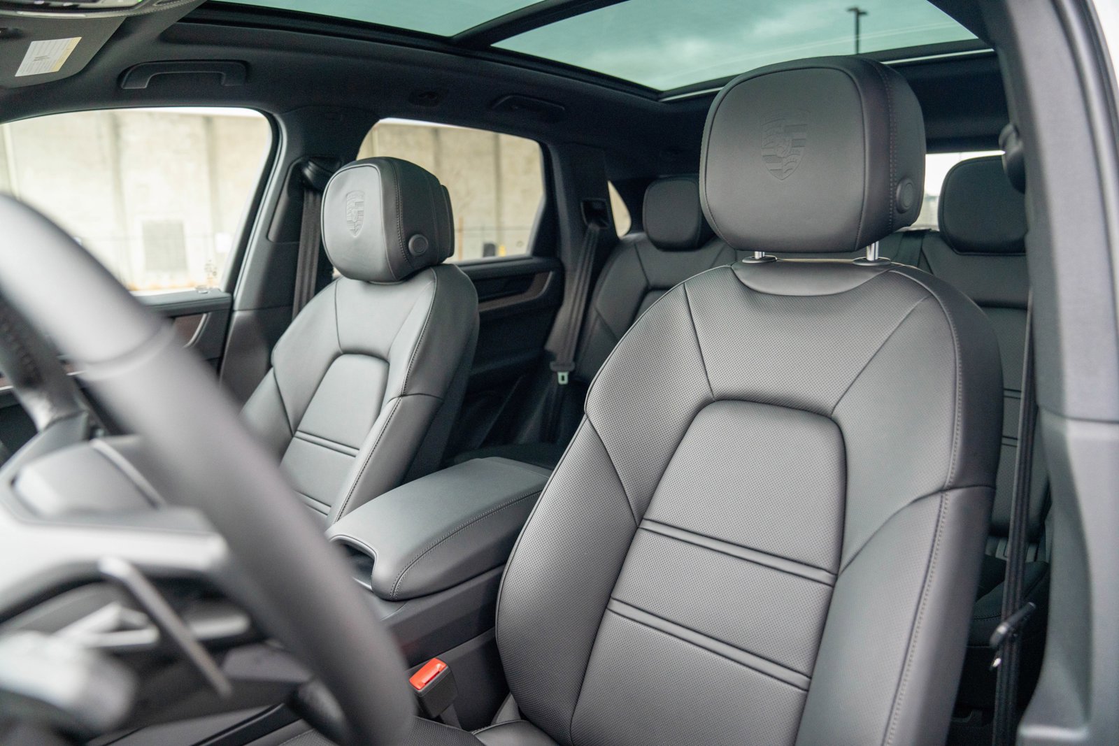 New 2026 Porsche Cayenne S AWD/4WD image 5