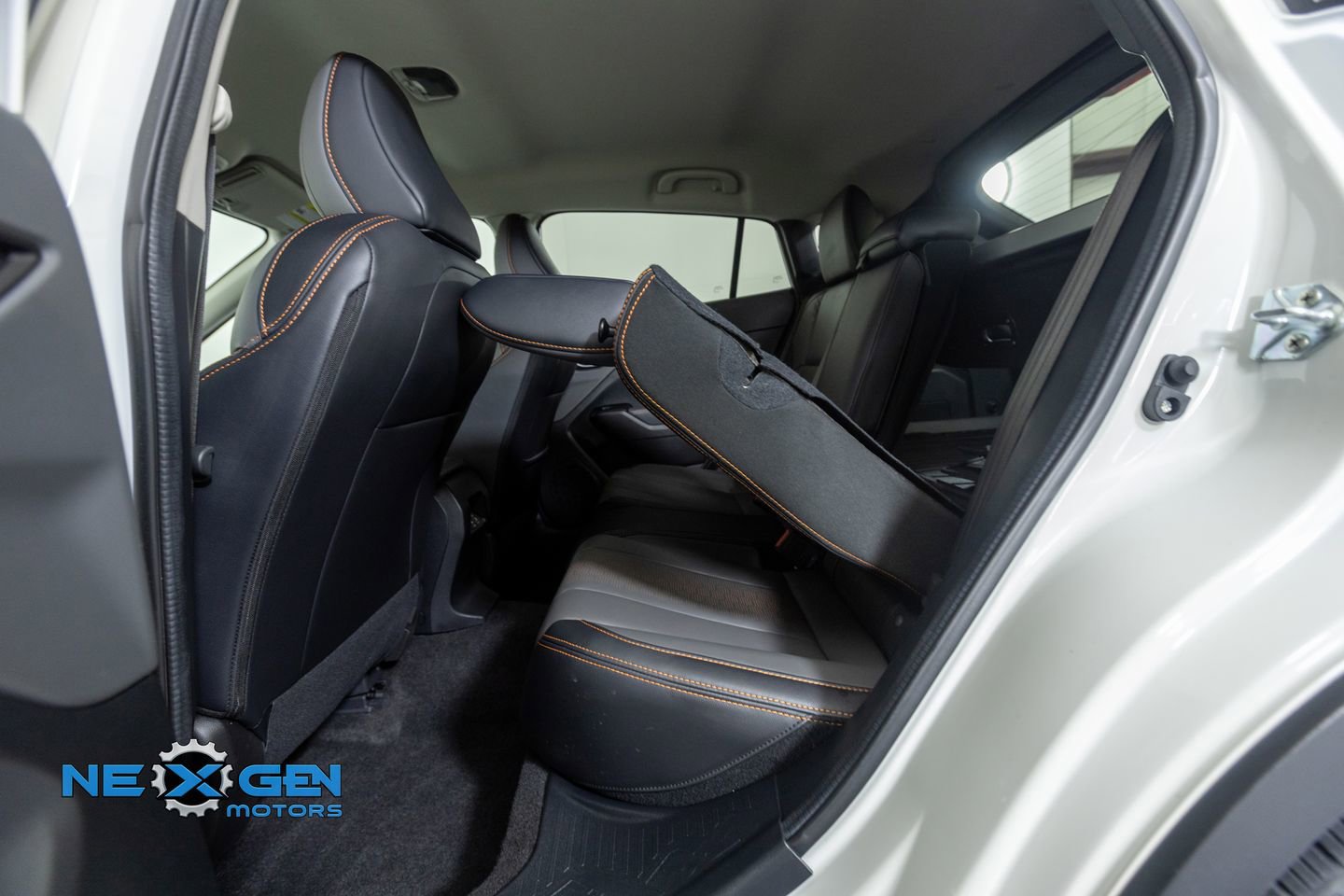 Used 2024 Subaru Crosstrek 2.5i Limited w/ Crosstrek Mirror Package image 25