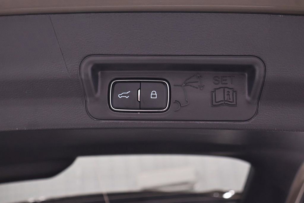 New 2026 Ford Explorer ST-Line w/ ST-Line Street Pack image 35