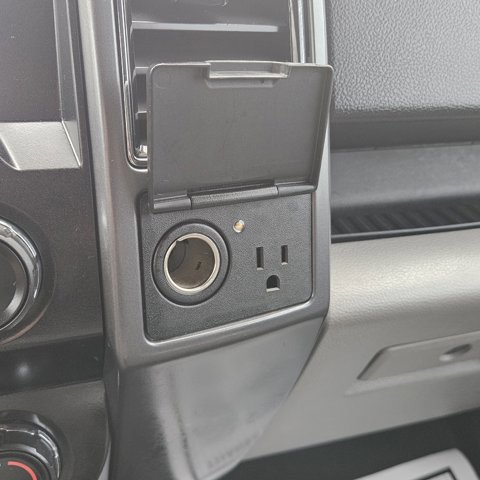 Used 2020 Ford F150 XLT w/ Equipment Group 302A Luxury image 17